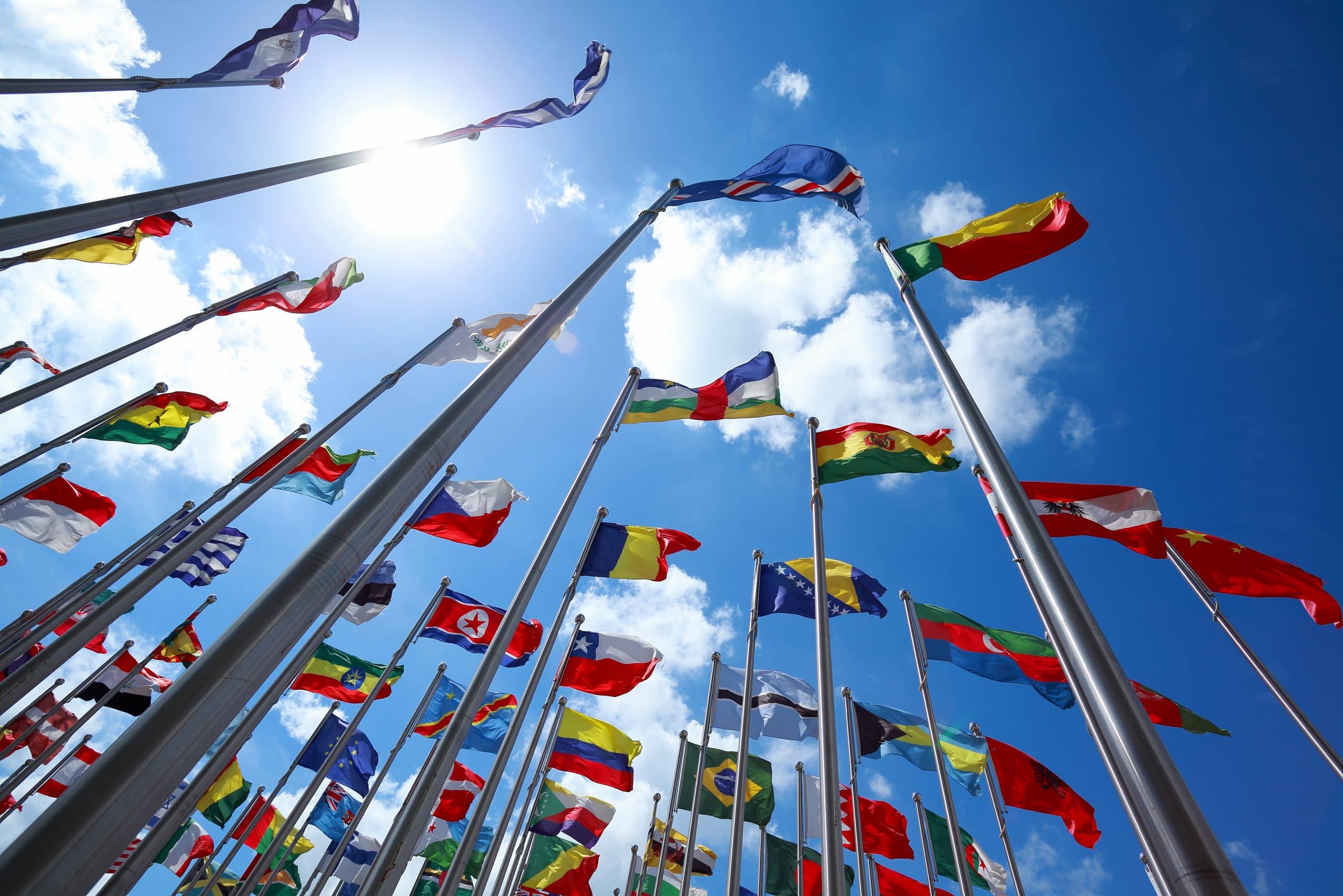 drapeaux coopération internationale fruits et légumes santé environnement - Aprifel
