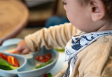Une revue de la littérature identifie sept bonnes pratiques pour les interventions cherchant à augmenter la consommation de légumes chez les enfants
